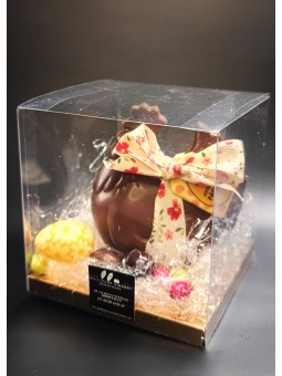 Poule garnie en chocolat au...