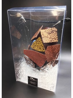 Oeuf décoré en chocolat...